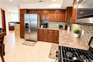 644 7th St, Carlstadt, NJ 07072 - Photo 4