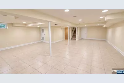 66 Merritt Avenue, Cresskill, NJ 07626 - Photo 10
