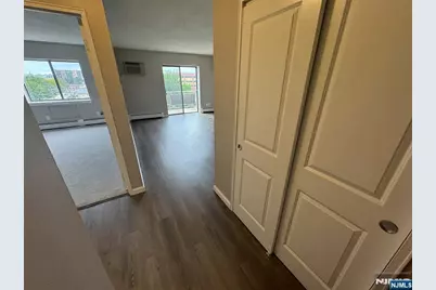 100 2nd Street 408 #408, Hackensack, NJ 07601 - Photo 2