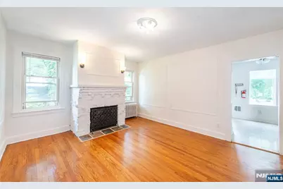 241 Hope Street, Ridgewood, NJ 07450 - Photo 8