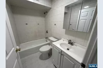 19 Leo Place 1 #1, Lodi, NJ 07644 - Photo 18