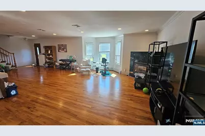 344 E Ruby Avenue A #A, Palisades Park, NJ 07650 - Photo 8