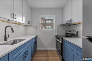 313 Grantwood Blvd 5, Palisades Park, NJ 07650 - Photo 4
