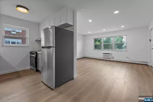 313 Grantwood Blvd 5, Palisades Park, NJ 07650 - Photo 6