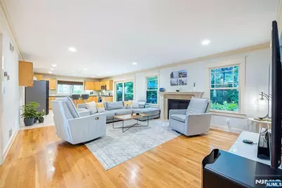 41 Downey Drive, Tenafly, NJ 07670 - Photo 6
