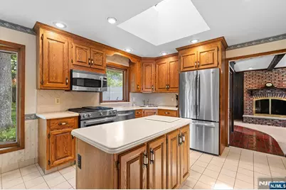 168 Rafkind Road, Bloomingdale, NJ 07403 - Photo 6