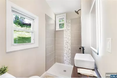 72 Koclas Drive, Netcong, NJ 07857 - Photo 16