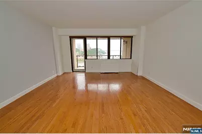 1203 River Road 14C #14C, Edgewater, NJ 07020 - Photo 2