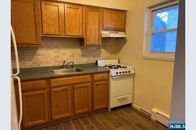 275 River Road H #H, Bogota, NJ 07603 - Photo 4