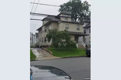 71 Aycrigg Avenue, Passaic, NJ 07055 - Photo 2