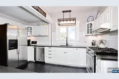 29 Silver Birch Avenue, Oakland, NJ 07436 - Photo 10