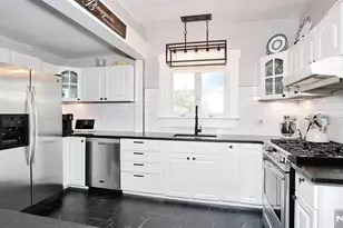 29 Silver Birch Ave, Oakland, NJ 07436 - Photo 10