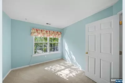 42 Hickory Way 4004 #4004, Mount Arlington, NJ 07856 - Photo 20