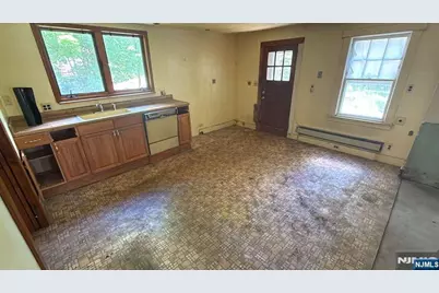 1581 Sussex Turnpike, Randolph Township, NJ 07869 - Photo 6