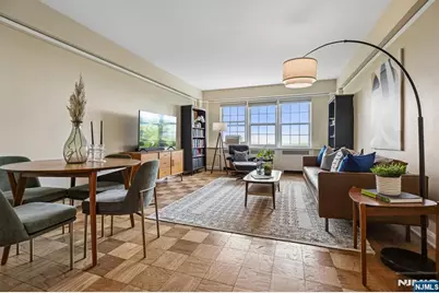 10 Crestmont Road 5J #5J, Montclair, NJ 07042 - Photo 2