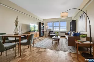 10 Crestmont Road 5J, Montclair, NJ 07042 - Photo 2
