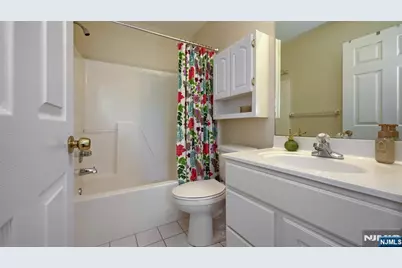 58 Parkside Court, Wayne, NJ 07470 - Photo 18