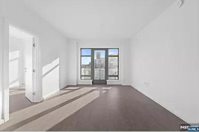 143 Old River Road 606 #606, Edgewater, NJ 07020 - Photo 2