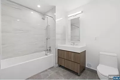 143 Old River Road 606 #606, Edgewater, NJ 07020 - Photo 6