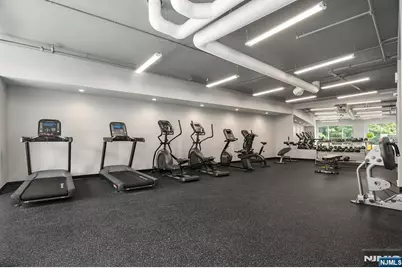 143 Old River Road 606 #606, Edgewater, NJ 07020 - Photo 32
