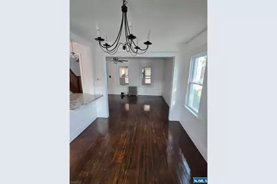 195 Kerrigan Boulevard, Newark, NJ 07106 - Photo 12