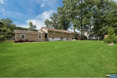 327 Coolidge Avenue, Washington Township, NJ 07676 - Photo 2