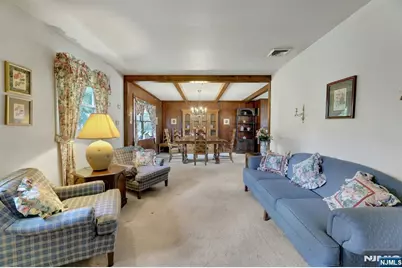327 Coolidge Avenue, Washington Township, NJ 07676 - Photo 6