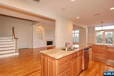 14 Kensington 14 #14, Tenafly, NJ 07670 - Photo 20