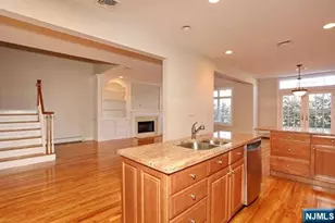 14 Kensington 14, Tenafly, NJ 07670 - Photo 20