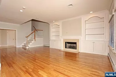 14 Kensington 14 #14, Tenafly, NJ 07670 - Photo 10