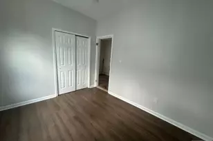 163 Dewey St, Newark, NJ 07112 - Photo 10