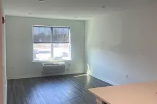 480 Paterson Ave 106, East Rutherford, NJ 07073 - Photo 4