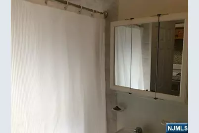 22 S Broad Street 10 #10, Ridgewood, NJ 07450 - Photo 8