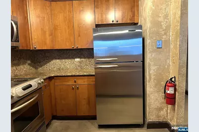 6508 City Place, Edgewater, NJ 07020 - Photo 8