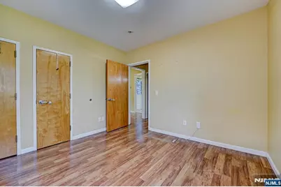 138 Hamburg Turnpike, Bloomingdale, NJ 07403 - Photo 20