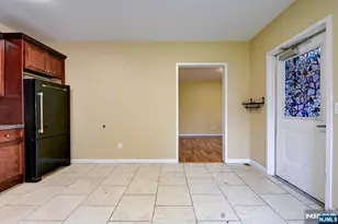 138 Hamburg Turnpike, Bloomingdale, NJ 07403 - Photo 8