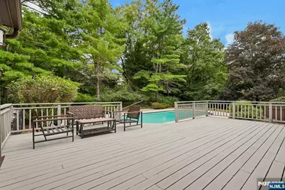 51 Burnwood Lane, Upper Saddle River, NJ 07458 - Photo 20