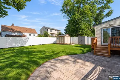 187 Kent Street, Hackensack, NJ 07601 - Photo 24