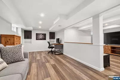 187 Kent Street, Hackensack, NJ 07601 - Photo 18