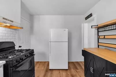 17 Railroad Avenue, Phillipsburg, NJ 08865 - Photo 20