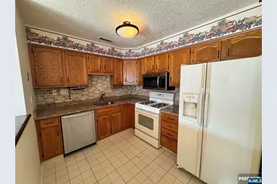 29 Krinsky Court, Mahwah, NJ 07430 - Photo 8