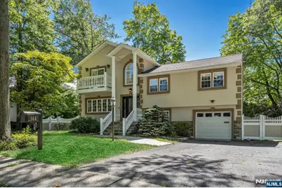 144 Seneca Court, Paramus, NJ 07652 - Photo 1