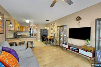 9039 Palisade Avenue 4 #4, North Bergen, NJ 07047 - Photo 10