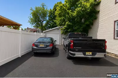 55 Winthrop Street, Newark, NJ 07104 - Photo 2