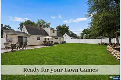 29 Lockwood Drive, Waldwick, NJ 07463 - Photo 34