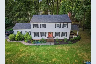 61 Heatherhill Lane, Woodcliff Lake, NJ 07677 - Photo 44