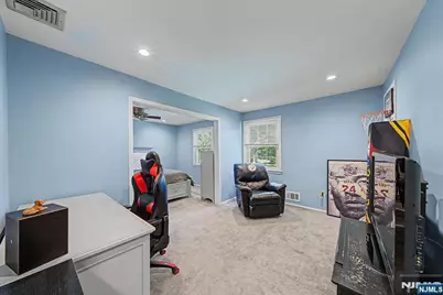 61 Heatherhill Lane, Woodcliff Lake, NJ 07677 - Photo 24