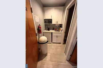 1000 Maple Avenue 2nd Floor #2nd Floor, Glen Rock, NJ 07452 - Photo 6