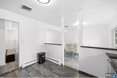37 Hazelview Avenue, Clifton, NJ 07011 - Photo 26