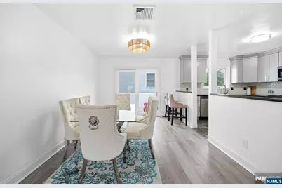 37 Hazelview Avenue, Clifton, NJ 07011 - Photo 20